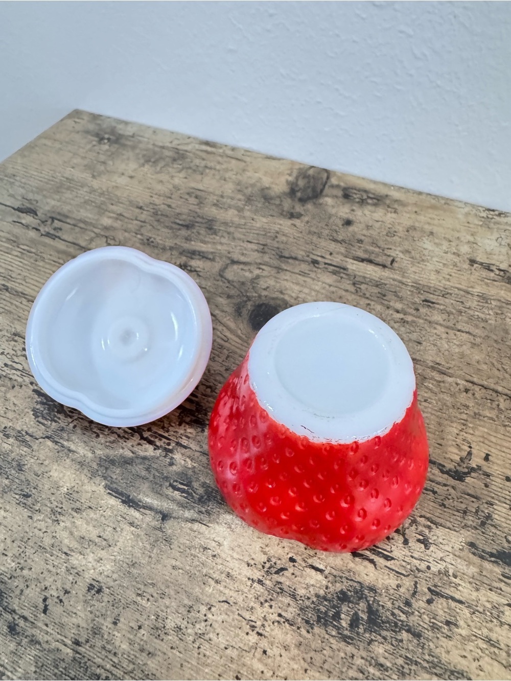 Strawberry Glass Dish with Lid | Red Strawberry Trinket Box - Picture 9 of 10